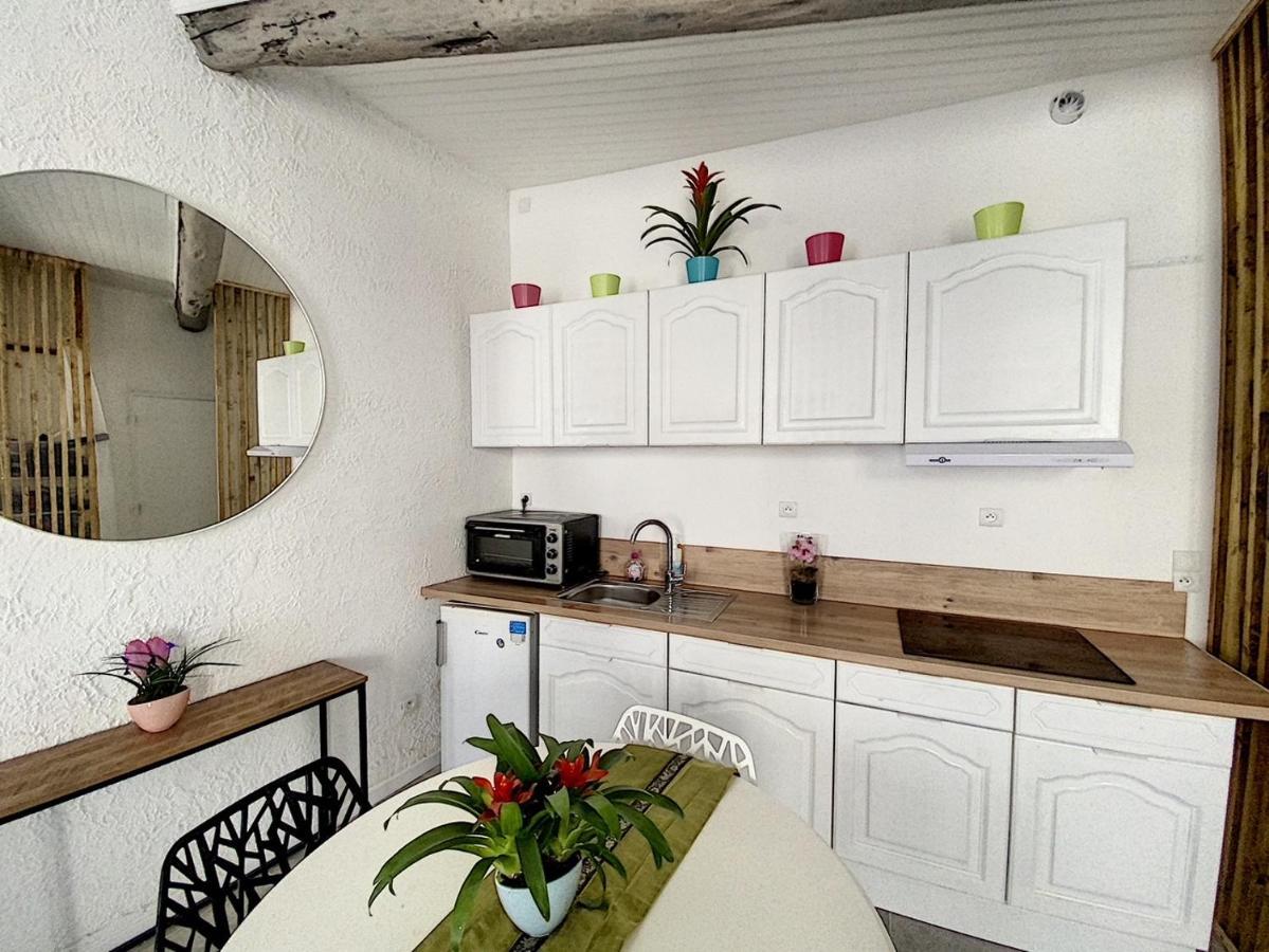 Le Saint Val, Appartement 3 Pieces Clim Poussan Екстериор снимка